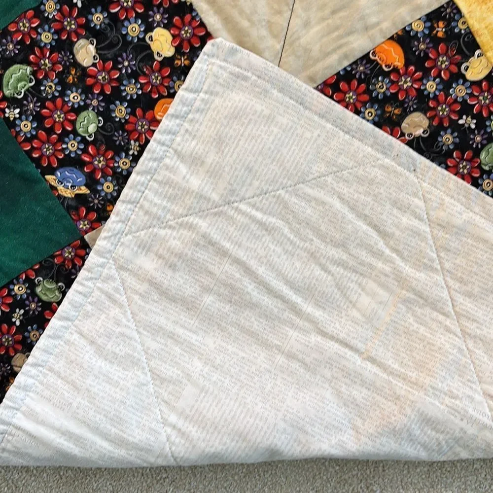 Project Linus Handmade Child’s Quilt Tiny Frogs Print 48”x42”